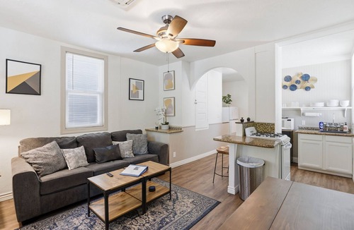 Prescott Cottage | Just 2 Blocks to Historic Downtown Prescott! A Short Walk to Adventure and Fun~!