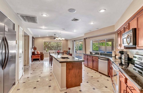 La Paz At Desert Springs House | Kierland Home w/Pool & Hot Tub Walking Distance to Park & the Kierland Commons!