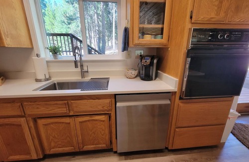 Lake Almanor West Cabin | Lake Almanor West home in a peaceful setting just minutes from the lake