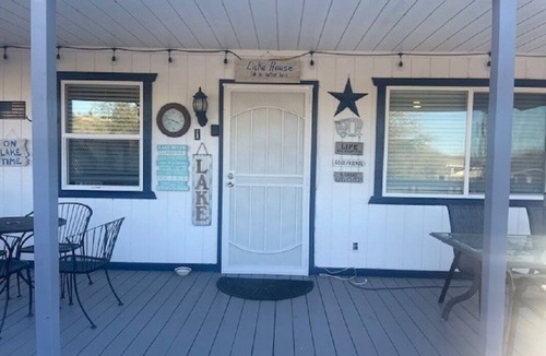 Tonto Basin House | Lake House Cabin is less than 3 Miles from the Roosevelt Lake