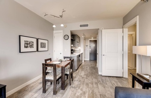 Lake Las Vegas Condo | Lake Las Vegas condo with balcony, lake and golf course view