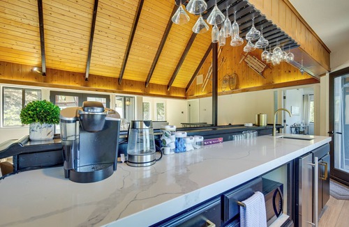Lake Arrowhead House | Lake Views, Game Room, Decks, 3 Ks, 2 Qs, 6 baths!
