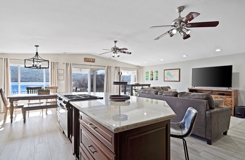 Wilbur Springs House | Lakefront Home w/Pool, Private Dock, Kayak, Pedal Boats & Game Room – Sleeps 10