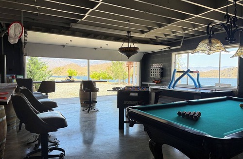 Wofford Heights Apartment | Lakeside retreat dogs welcome