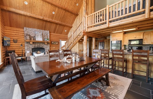 Boulder Bay Cabin | Lakeview Lodge - Across the street from the lake, Log Cabin, Arcade Game ,Lake Views