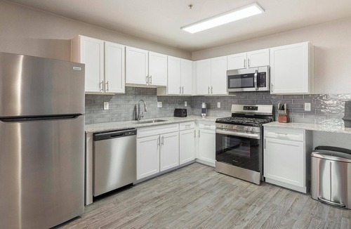 Whitney Apartment | Landing | Modern 1BD, Clubhouse, Gym