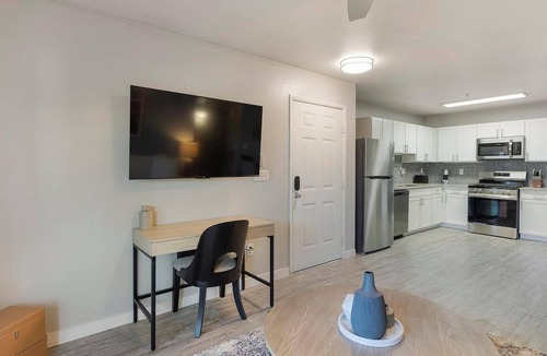 Whitney Apartment | Landing | Modern 1BD, Clubhouse, Gym