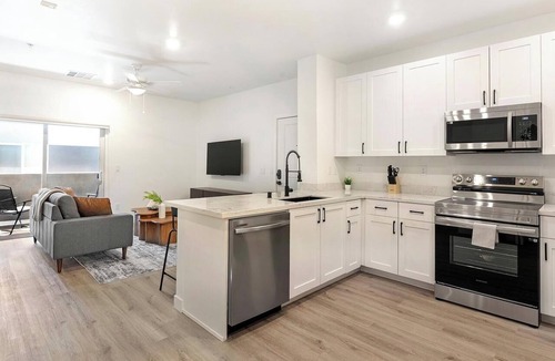 Las Vegas Apartment | Landing | Stunning 1BD, Clubhouse, Gym