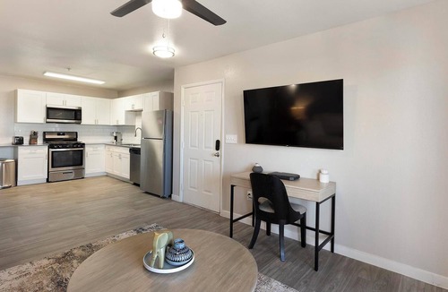 Whitney Apartment | Landing | Stunning 1BD, Clubhouse, Pool