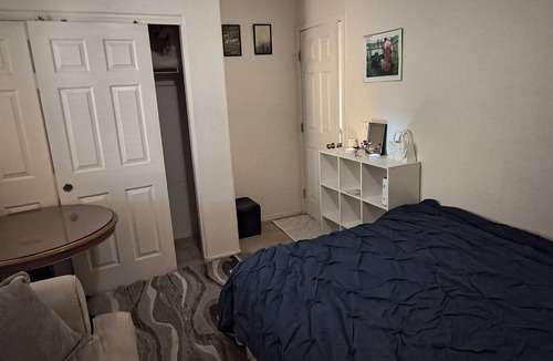 Paradise Bed & Breakfast | Large 3 bdr Classy European style in tranquil Vegas,close toSouth Strip &airport