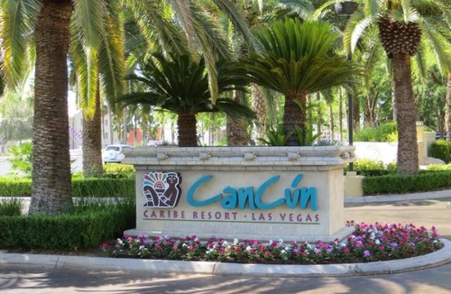Enterprise Villa | Las Vegas | Couples Vegas Retreat | Pool + Hot Tub