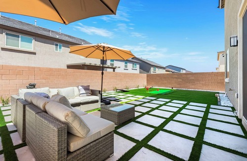 Enterprise House | Las Vegas Luxe Retreat, Game Loft, Putting Green, Sleeps 12