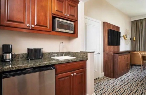 Las Vegas Apartment | Las Vegas | Pool & Strip Access | City Energy Stay