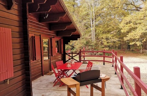 Lumigny-Nesles-Ormeaux Ski Chalet | Le Chalet de Guerlande
