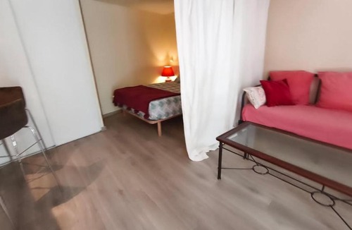 Serrieres Apartment | Le Studio D'auguste
