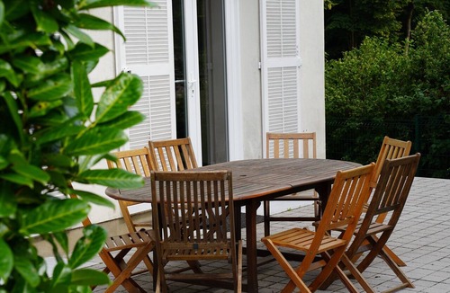 Pont-Saint-Pierre House | Logempré Gatehouse - 23 ha of parkland, river & padel