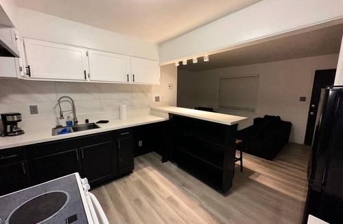 Downtown Las Vegas Apartment | Lovely 1-bedroom apartment with AC in vibrant Las Vegas