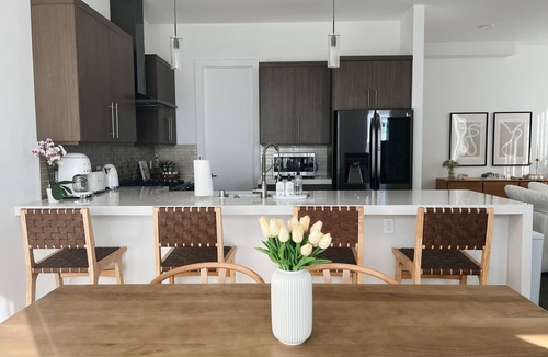 Rampart Village House | Luxe Silver Lake Home: Rooftop Terrace, Hollywood Views, 3BR/3.5BA, 2-Car Garage