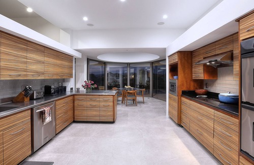 Troon North House | Luxurious, Contemporary, Resort Style, 4 Bedroom, on 15th Tee of Troon North.