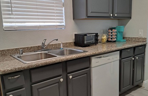 Sterling Springs Condo | Luxurious Cozy 2-bedroom condo.