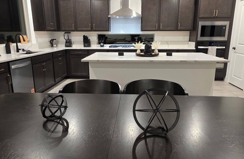 Enterprise House | luxurious spacious new 4-bedroom house in Las Vegas within 10 mins of the strip