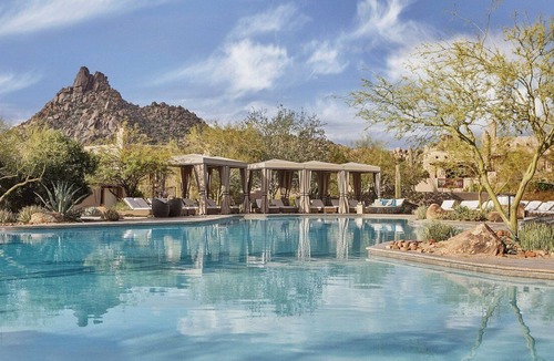 Troon North Resort | Luxury Four Seasons Residence Club Troon North 2-Bedroom Villa + Amenities