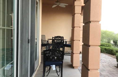 Lake Las Vegas Condo | Luxury Lake Las Vegas Condo 2 Bedroom w/Amenities