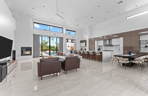 Shea North Estates House | Luxury Modern Villa with Pool, Hot Tub, & Pickleball/Basketball Sports Court in Scottsdale