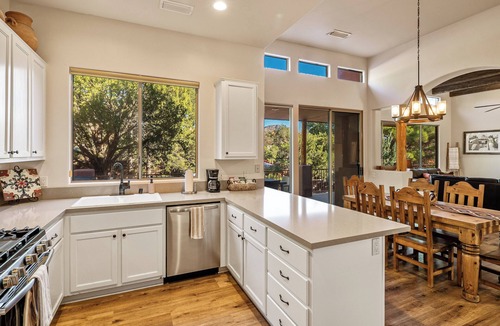West Sedona House | Luxury Sedona Living: Remodeled w/Red Rock Views!