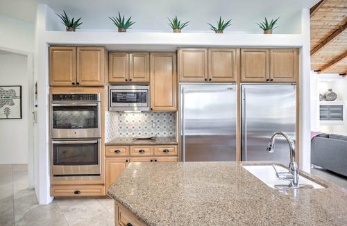 Vista Las Palmas House | Mercury Palms · Private Oasis | Celebrity Vacation Homes