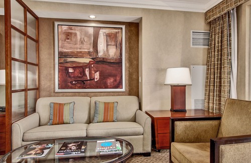 Las Vegas Apartment | MGM Signature Balcony Suite 5073 NO RESORT FEE