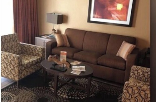 Las Vegas Condo | Middle of VEGAS CES EDC SPHERE, on GRAND PRIX track 2b2b Suites walk to Strip