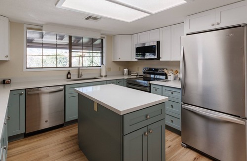 Cottonwood-Verde Village House | Mingus Mountain Vista: Views, Shopping, Relaxation. 20 Minutes to Sedona