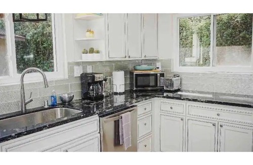 Prunedale House | Modern 3 Bedroom in Monterey County