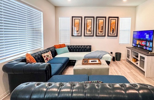 Fontana House | Modern Chic Home w Shared Pool by Kaiser Speedway - Honest Homes