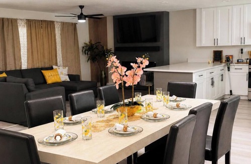 Winchester House | Modern Family Oasis w/Pool BBQ | 10 min to Strip