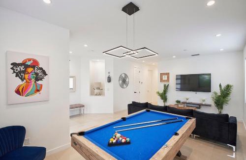 Highland Garden Villa | Modern New Construction Villa