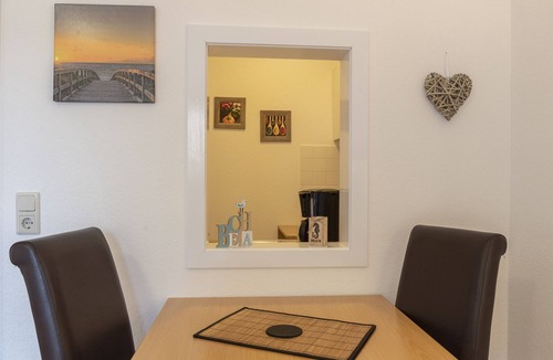 Alt Reddevitz Apartment | Modern studio for two - just 100m from the sea! Enjoy the relaxation!