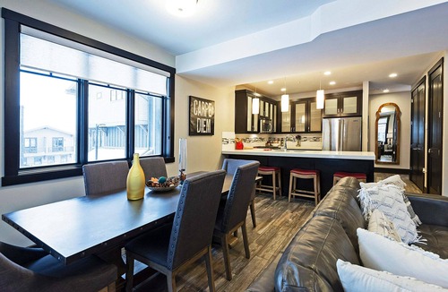 Park City House | Modern Townhome in Central Location with Private Hot Tub & Luxury Amenities!