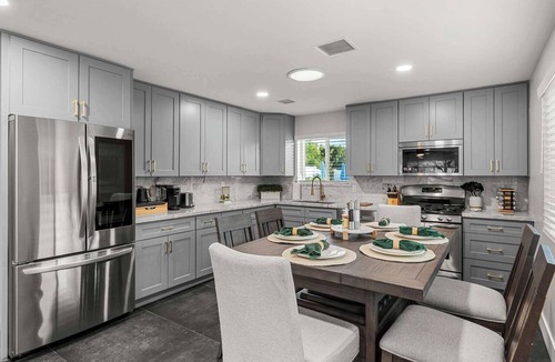 Arcadia Lite House | Montecito Luxe: 3-Villa Retreat w/Pool Courtyard