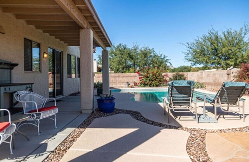 Oro Valley House | Mountain View Beauty with Pool