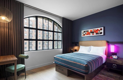 ByWard Market Hotel | Moxy Ottawa Downtown