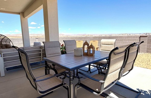 Greenehaven House | NEW 2026! Luxury Lake Powell Home “Prime Location”