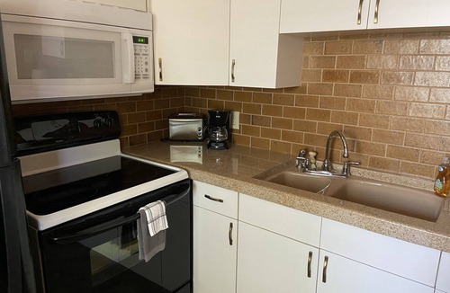Clearlake Park Cabin | New all-inclusive resort by Clearlake with Tesla L2 Charging Station