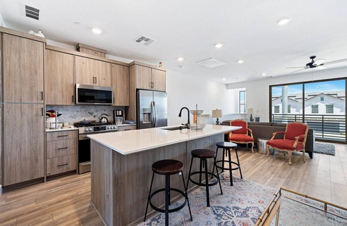 Clovis Condo | New Construction, beautiful condo in NE Fresno. Adjacent to walking trails and