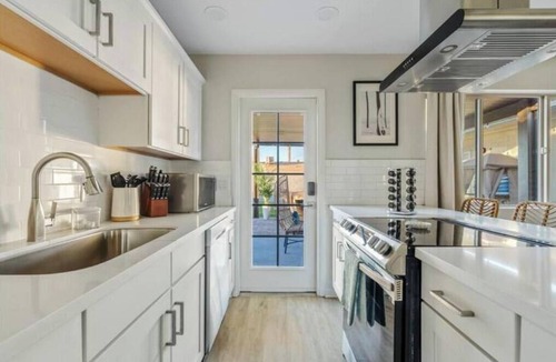 New Papago Parkway House | NEW Hot tub & Pool Bungalow Minutes to Old Town
