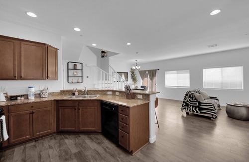Sunrise Manor House | New Listing Bright Boho Oasis-3 Bdrm Starlink