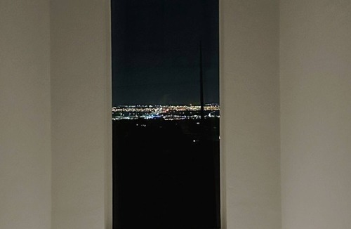 Centennial Hills House | New! PEACEFUL GETAWAY, KING SUITE, VIEWS OF VEGAS!