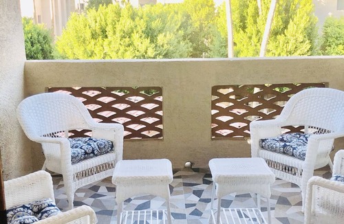 Camelback East Condo | NEW! STUNNING 2 BD 2 BA RESORT STYLE CONDO IN THE AZ BILTMORE. MTN VIEWS!