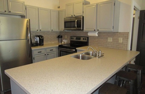 Pinetop Condo | Newly remodeled, fully furnished condo located near Pinetop Country Club